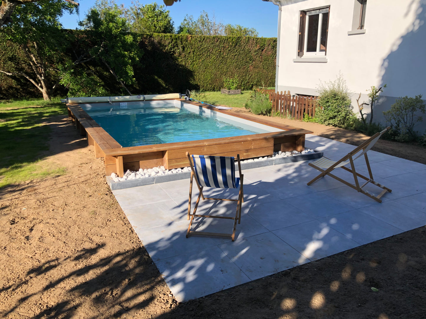 Piscine en bois semi-enterrée 6m x 3m